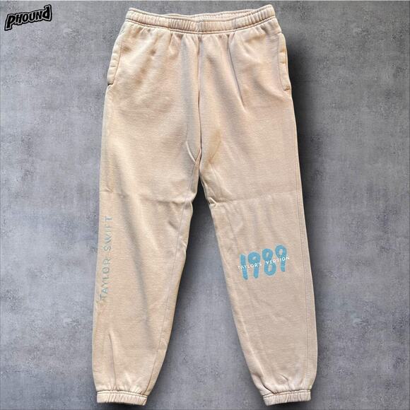 Taylor Swift 1989 Sweatpants Womens Medium Joggers Taylor's Version Cozy - Picture 1 of 12